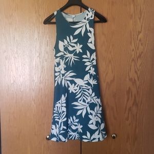 Old Navy Floral Sleeveless Swing Dress Medium